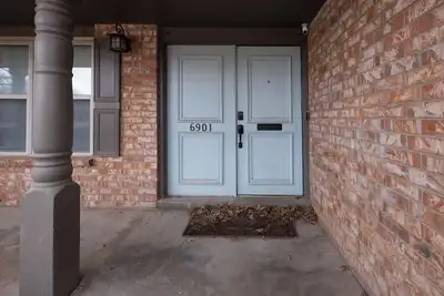 Image de Charming 3-bedroom house with Pool Table and Shuffleboard in awesome Amarillo