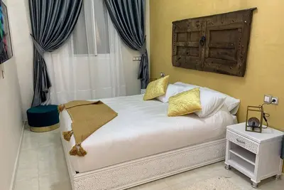 Image de Luxurious 5-bedroom villa with swimming pool Ac, WiFi in charming rural village