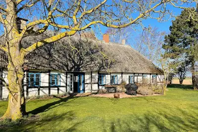 Image de Maison confortable à Horslunde avec.