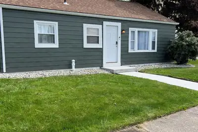 Image de Charming 3-bedroom house in wonderful Erie with Ac, WiFi, large driveway