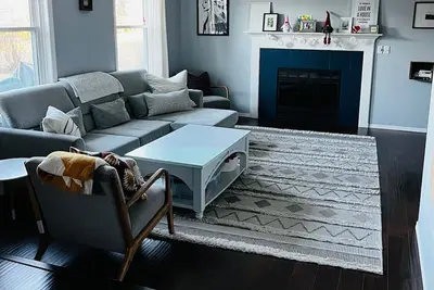 Image de Charming 4-bedroom in lovely Green Bay! 12 minutes from the Nfl Draft!