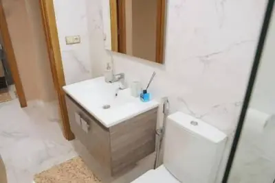 Central & Chic Location 2 Bedroom Tangier