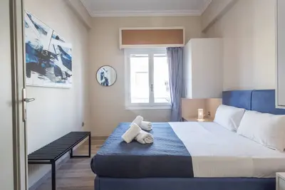 Image de 2-Bedroom Retreat Just Steps from the Sea
