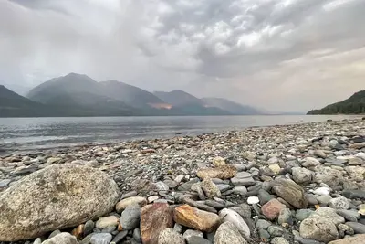 Image de Discover Lakeside Serenity at Driftwood Cabin A cabin-chic retreat for up to 4