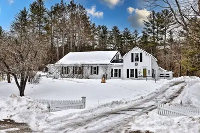 Image de Chittenden Farmhouse: Historic 4br/2ba, 20 Min to Killington, 7 Min to Mountaintop Resort