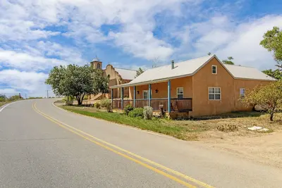 Image de Former blacksmith's cottage in Lamy, Nm