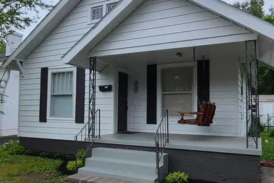 Image de Comfy Cottage on Washington