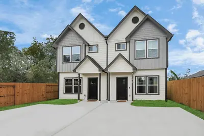 Image de Gated-10mins to Downtown-3 TVs-Fire Pit