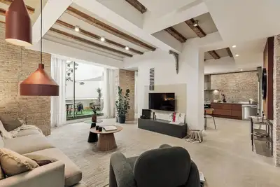 Image de Galata - 3 bedrooms and terrace in Vila de Gràcia
