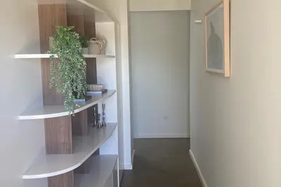 Image de Luxurious, modern villa bulit by multi award winning local builder.