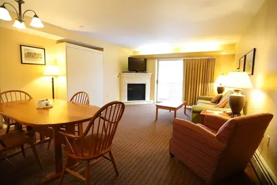 Image de Create Summer Memories: Cozy Condo for Four at Pollard Brook, Close to Loon Mountain! (Pbjulaugsan)