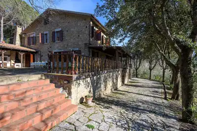 Image de Maison de 4 chambres acceptant les animaux.