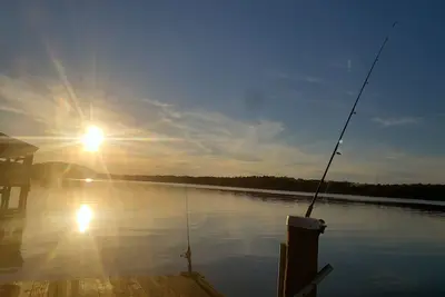 Image de Private Water Front Rv Lot