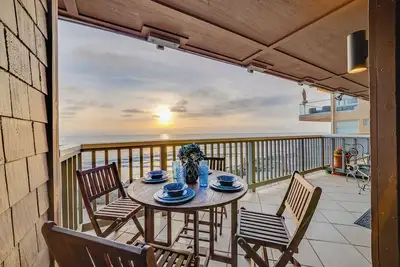 Image de Luxury Oceanfront Condo with Private Beach Access
