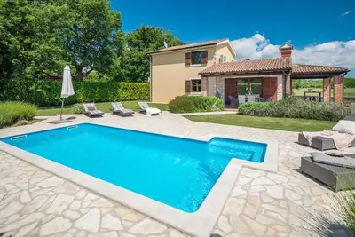 Image de Villa Dea in Vošteni - Haus für 6 Personen