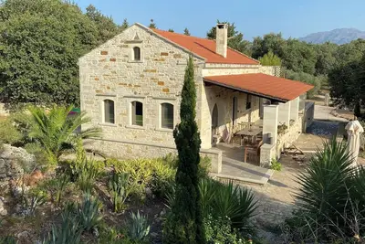 Image de Traditional stone house for rent in Crete in a quiet location