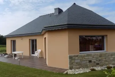 Belle maison de vacances Perros-Guirec, Côte de granit rose, à 1 km de la plage