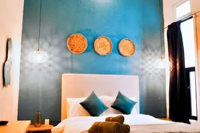 Image de Beautiful house in front of the Sanctuary #7-G