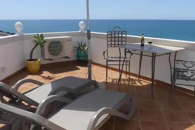 Image de \"Ocean View Terrace\", The best sea view - directly on the beach of Carvoeiro