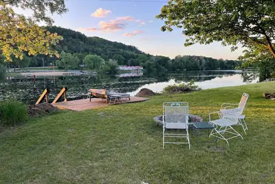 Image de The Friendship Manor on Friendship Lake
