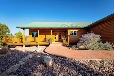 Image de Zion- Mountain View Lodge + Resort Access