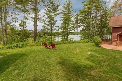 Image de Cabin 106 - Open Loft/ Modern, Clean, Comfortable