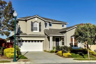 Coastal Retreat 2300 Sf+, 60 day minimum stay