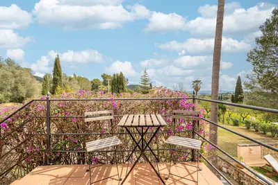 Appartement \"Vista Montaña\" avec vue sur la montagne, piscine partagée et Wi-Fi