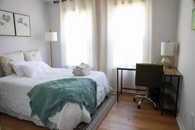 Image de Cozy 2-bedroom townhome in enjoyable Richmond with WiFi, Ac