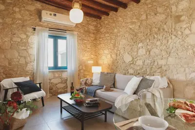 Image de A Heritage Stone Manor with 3 Private Units in a Tranquil Cypriot Village