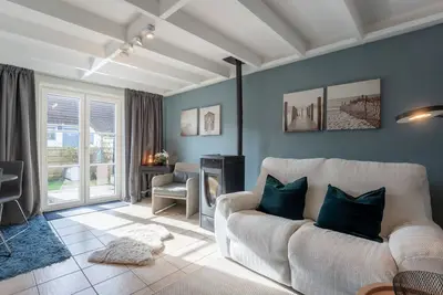 Image de Beluga with parking and shared pool by Interhome