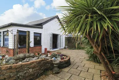 Image de The Games Room, pet friendly, with a garden in Bracklesham Bay