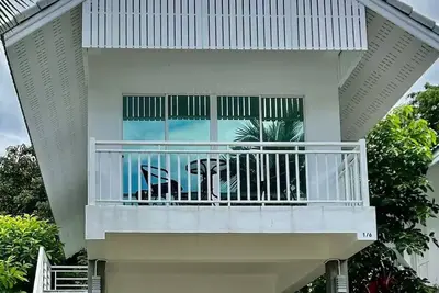 Image de Serene Two-Unit Home in Kata Hills, Phuket
