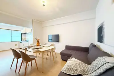 Image de Spacious 2br Apartment Central Yet Peaceful Stay