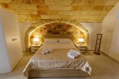 Image de Dell'Anna Court