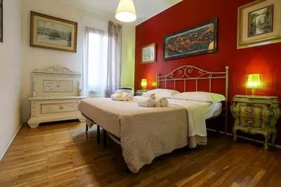 Image de The apartment is located in the artistic district of Venice's most famous