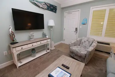 Image de Just Enough at Villas of Hatteras Landing | 1 Bedroom Near-Beach Condos with Pool Access!