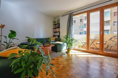 Image de Charmant T3  de 60 m² avec balcon à Marseille