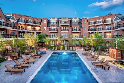 Image de 2-bedroom condo at The Aspen. Remodeled in 2024. Easy walk from gondola.