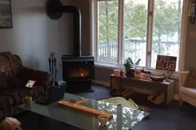 Image de Modern Private Cottage on Quiet Tranquil Lake