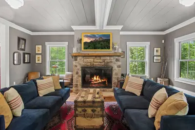 Image de Fern Leaf Farmhouse - Cozy and Peaceful