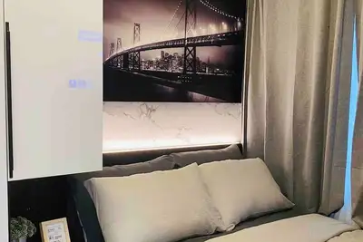 Image de 1br Scandi-Industrial Condo Suite by The Bay