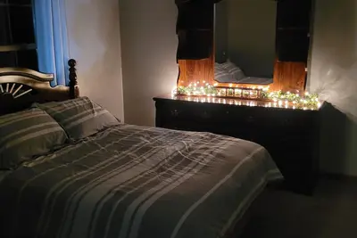 Image de Charming 3-bedroom cabin in Amish country near Shreve Ohio, great birding area!