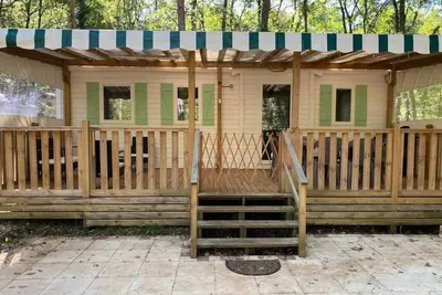 Image de Camping 3 étoiles - Piscine  - ccb0dih