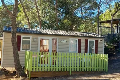 Image de Camping 3 étoiles - Piscine  - ccb0ffc