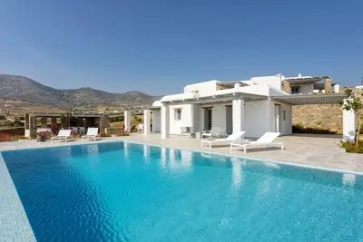 Image de Belle maison pour 10 personnes proche de la plage de Golden Beach avec belle vue mer