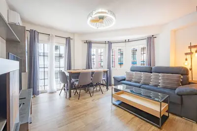 Image de Appartement 'Poniente' avec balcon, Wi-Fi et climatisation