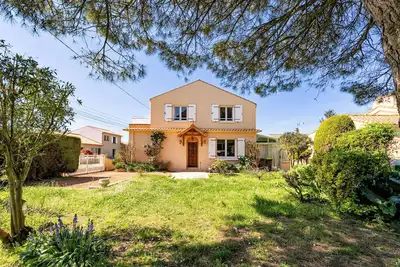 Image de Maison de vacances 'Ecrin De Verdure Et Océan' avec jardin privé et balcon