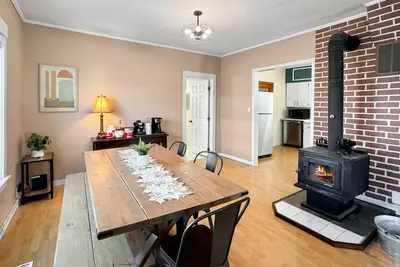 Image de Quaint Cottage in downtown Cascade