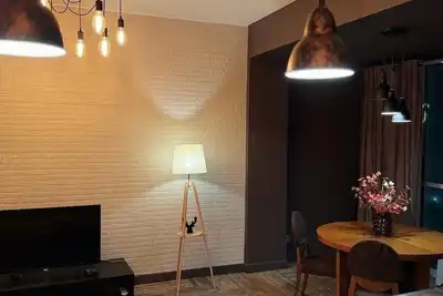 Image de Middle Asia Deer Cave in Urban City